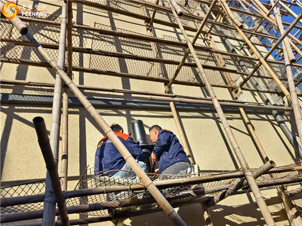 上海浦东别墅丹麦Aduro A17独立式火炉户外烟囱安装.jpg